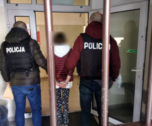 Złodzieje kradli kosmetyki z drogerii na terenie podlaskiego