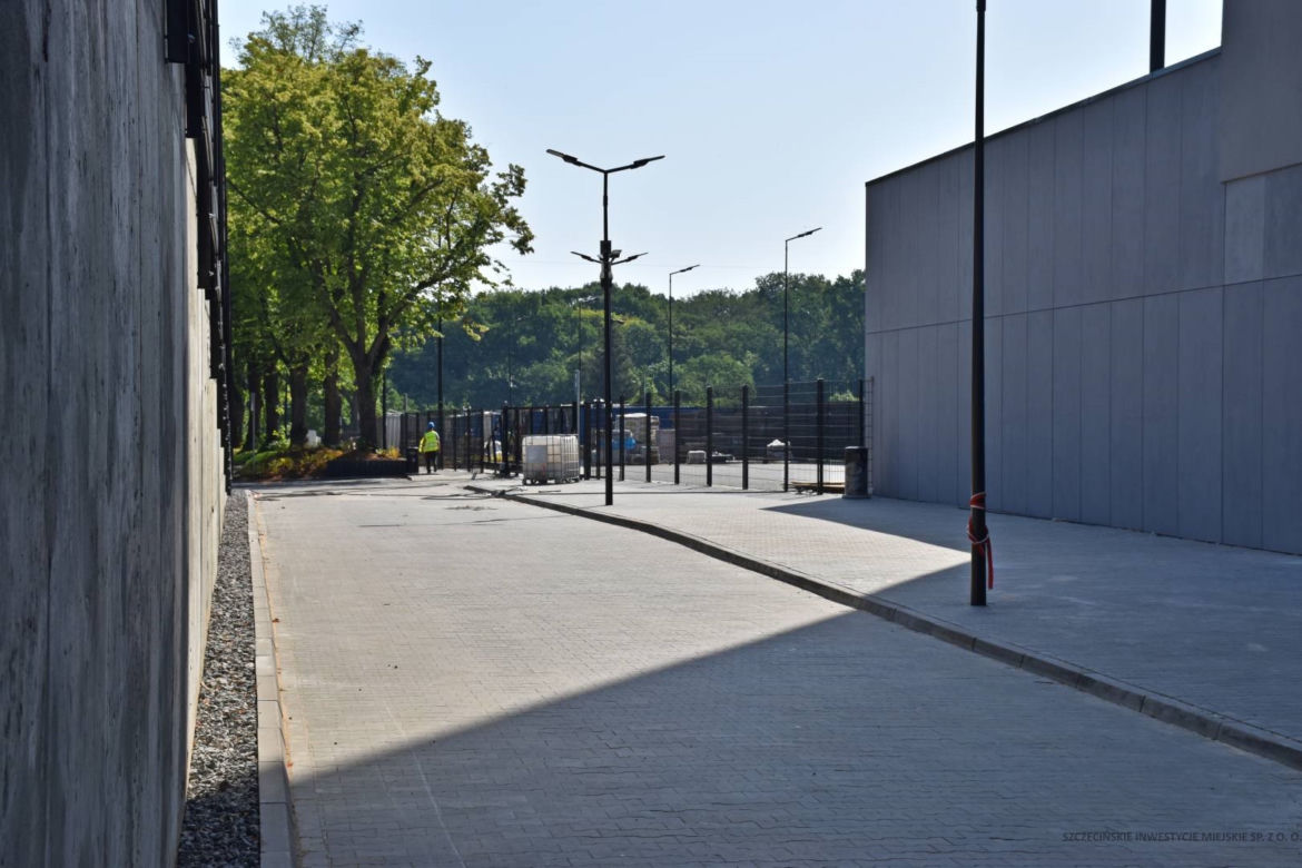 Budowa stadionu w Szczecinie dobiega końca. Trwają prace wykończeniowe i porządkowe