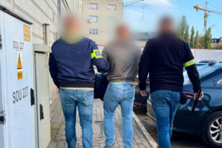 Łupem złodziei padały naturalne włosy wykorzystywane do przedłużania fryzur, a łączne straty przekroczyły milion złotych