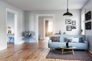 Jaka deska podłogowa w 2026? Ceny warstwówki i litego drewna 