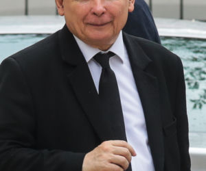Fryzury Jarosława Kaczyńskiego