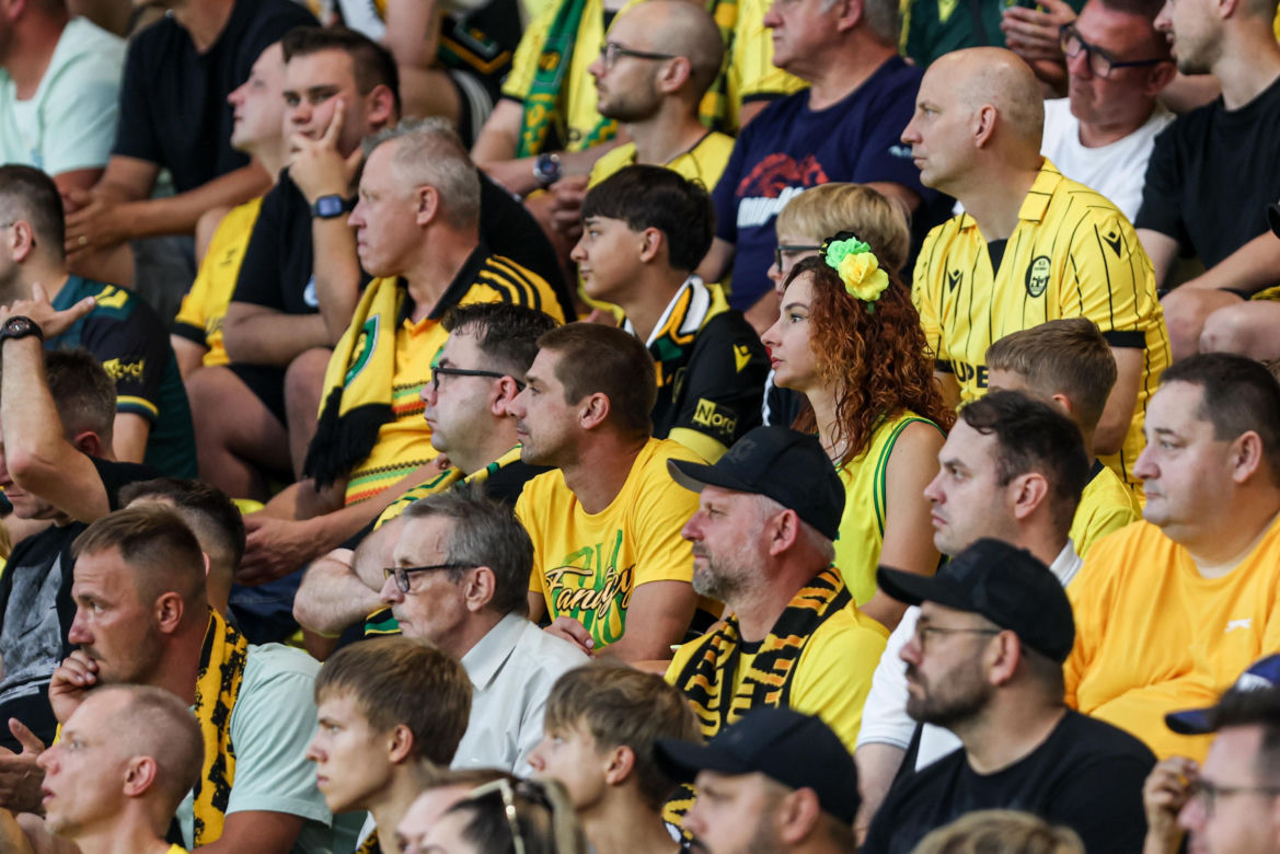Zdjęcia kibiców z meczu GKS Katowice - MSK Żilina