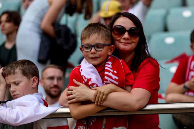 Polska - Ukraina. Tłumy kibiców na trybunach. Znajdź się na zdjęciu!