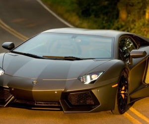 Lamborghini Aventador LP 700-4 Coupe - Transformers 4