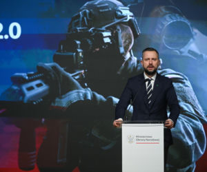 Szef MON Władysław Kosiniak-Kamysz podczas konferencji Szpejowisko 2.0 w siedzibie Dowództwa Wojsk Obrony Terytorialnej w Zegrzu