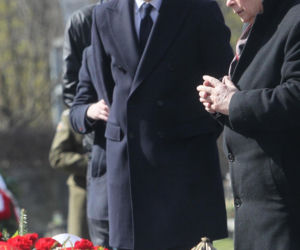 Kaczyński uczcił pamięć ofiar katastrofy smoleńskiej