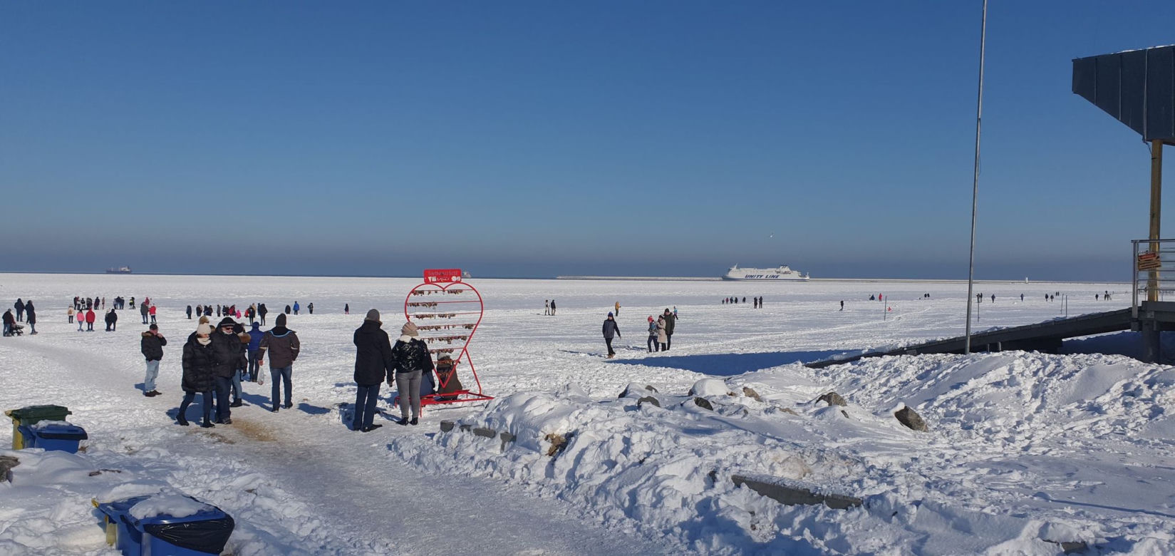 Plaża w Świnoujściu w zimowej odsłonie