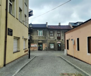 Tutaj nadano prawa miejskie Łodzi. To jedno z najważniejszych miast w województwie łódzkim