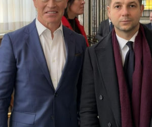 Europoseł Jaki pokazał zdjęcie z hollywoodzkim gwiazdorem!