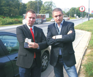 Urzędnicy mandatów nie dostają!