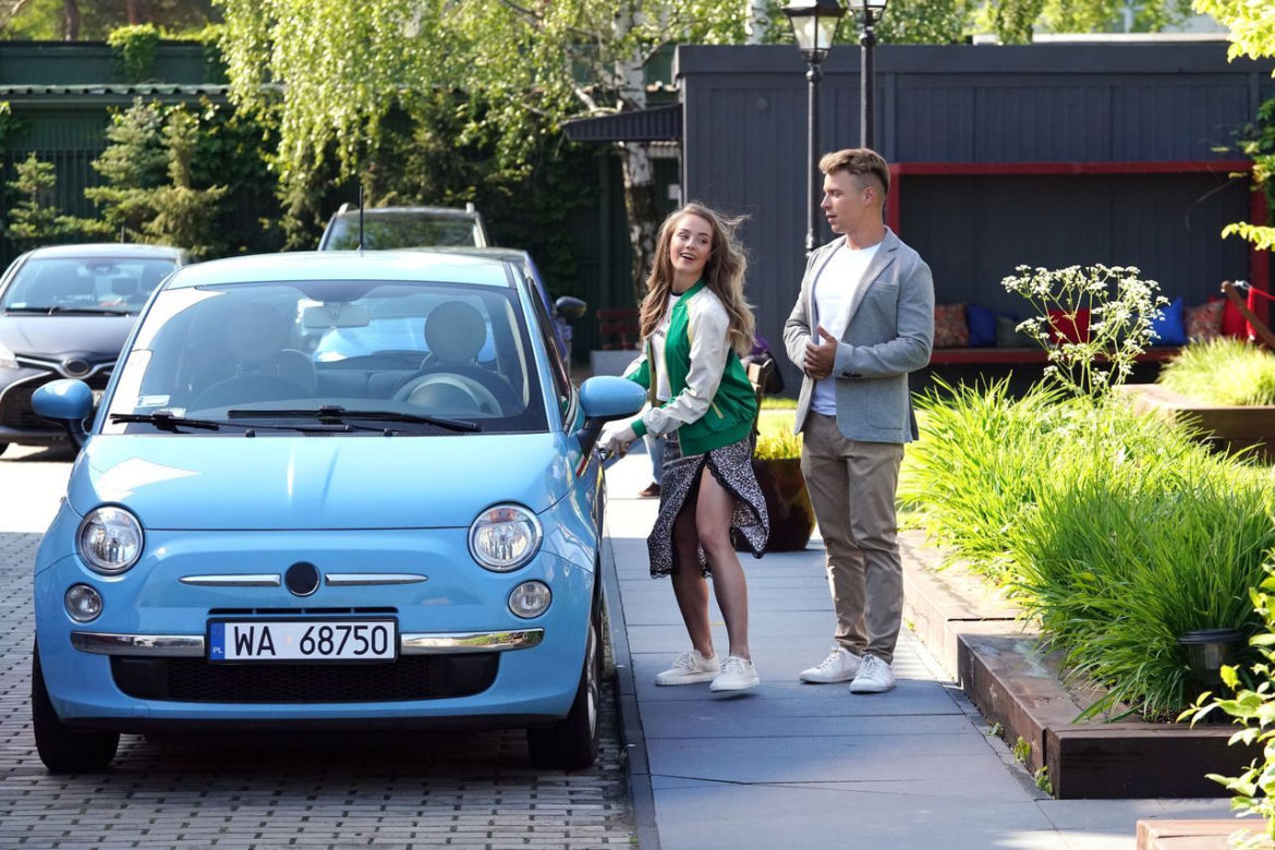 Barwy szczęścia odc. 2727. Oliwka (Wiktoria Gąsiewska), Patryk (Konrad Skolimowski) 