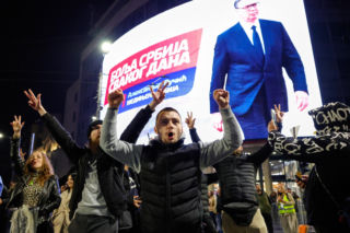 Głosowanie zakończone, ale emocje nie opadają. W Serbii policja szykuje się na demonstracje