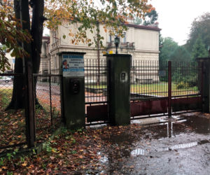 FAŁSZYWY KSIĄDZ WIĘZIŁ NAS W DOMU GROZY