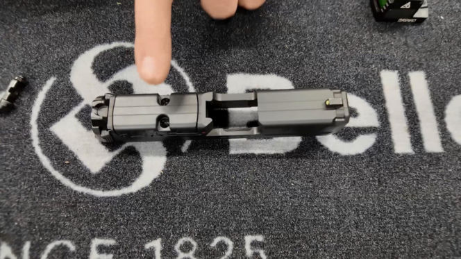 Ultrakompaktowy pistolet HK SFP9 CC - recenzja