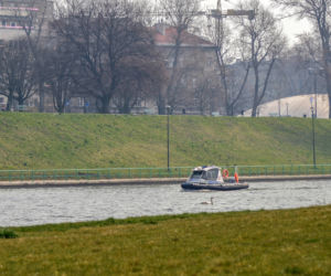 Tak krakowscy policjanci walczą z koronawirusem