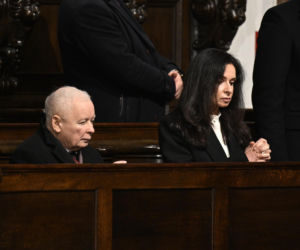 Msza za ofiary Smoleńska w Archikatedrze. Obecni Nawrocki i Kaczyńska