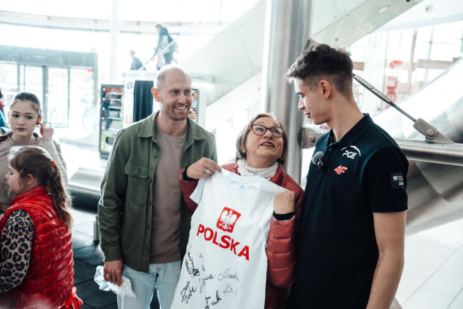 Halowe Mistrzostwa Świata w Lekkoatletyce Kujawy Pomorze 26 w Toruniu: Zdjęcia kibiców i zawodników z soboty, 2. dnia imprezy