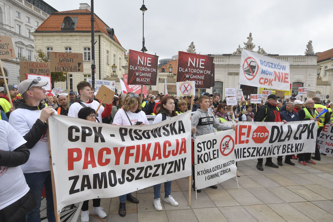 Warszawa. Wielki protest przeciwko budowie Centralnego Portu Komunikacyjnego