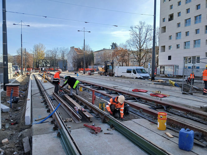 Budowa tramwaju do Dworca Zachodniego w listopadzie 2025 r.