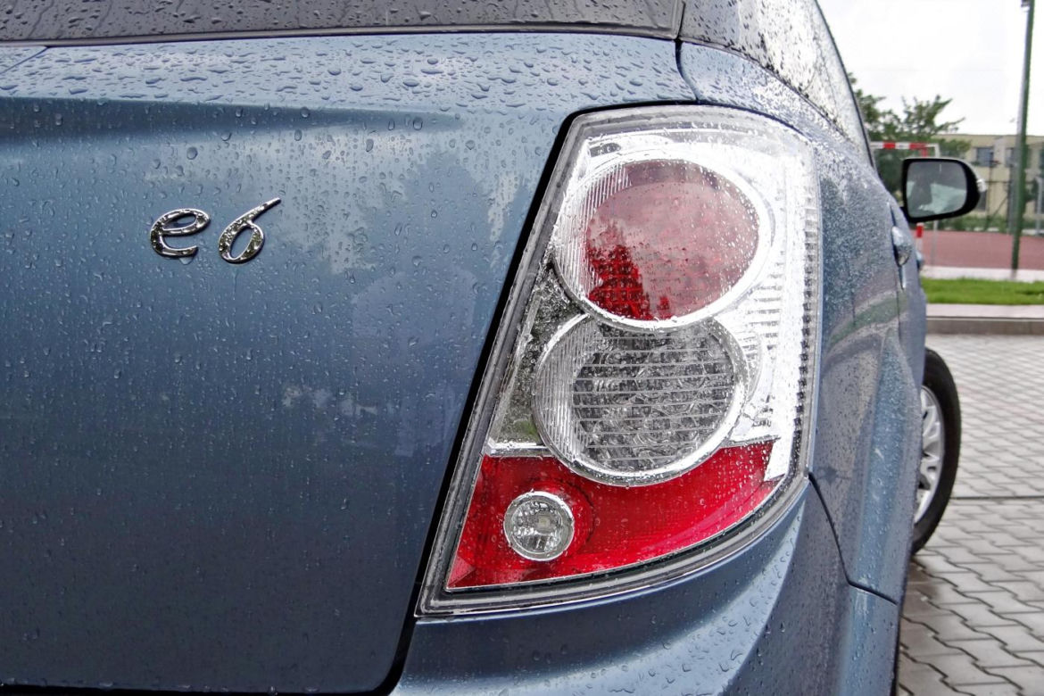 BYD E6 - elektryczne auto z Chin
