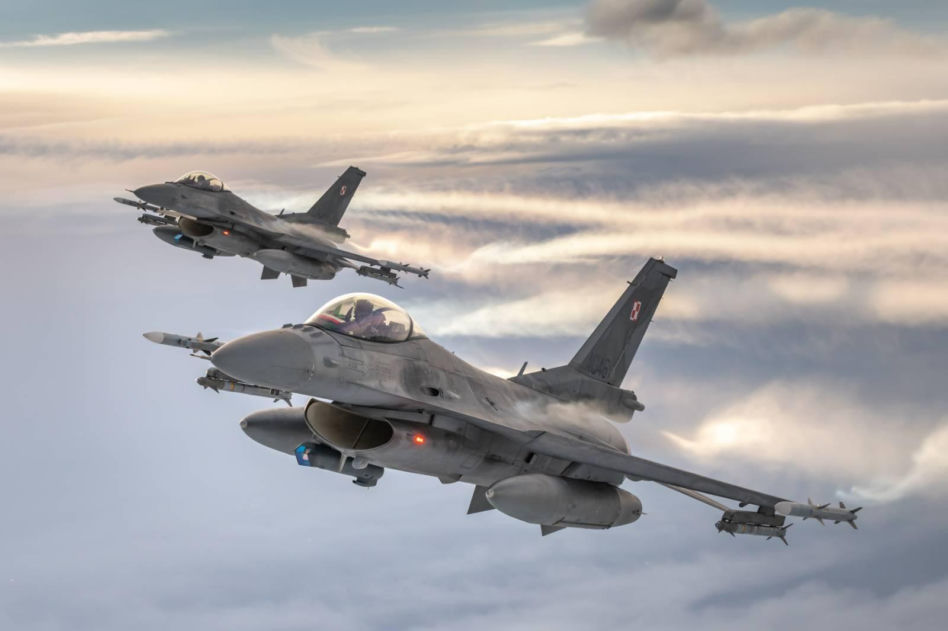 Polskie F-16