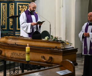 Pożegnanie ks. Stanisława, który zginął z rąk nożownika. Wzruszające słowa