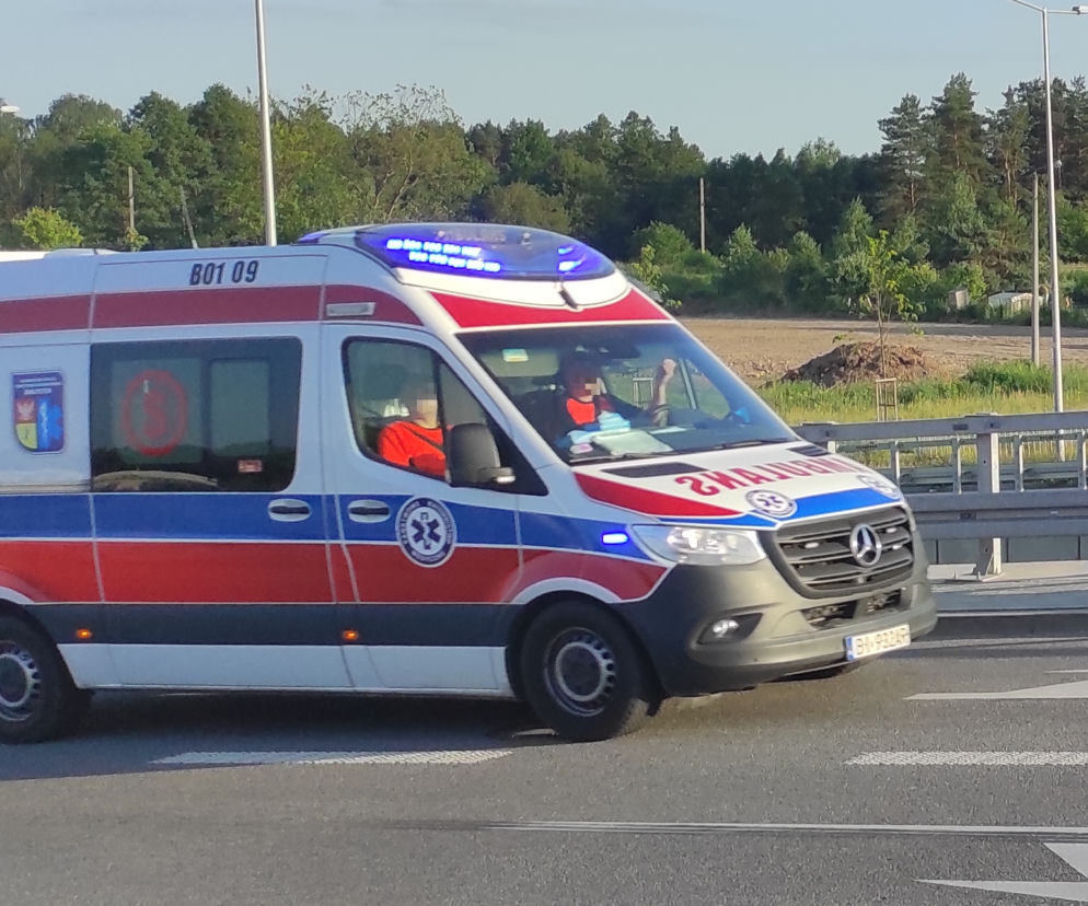 Podlaskie. Imigrantka z Konga potrzebowała pomocy. Przyjechała karetka