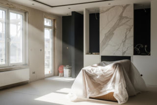 Jarosław Kaczyński wciąż nie wrócił na Żoliborz. Jak wygląda jego nietypowe lokum?