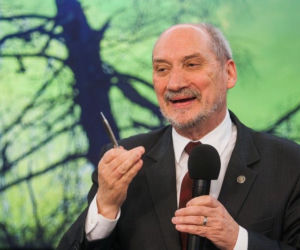 macierewicz