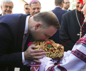Prezydent Andrzej Duda oddał hołd ofiarom rzezi wołyńskiej
