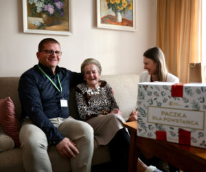 Z prezentami świątecznymi u Powstańców Warszawskich