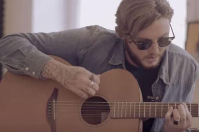 James Arthur w klipie do Otherwise