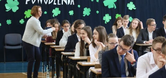 Egzamin gimnazjalny 2018 - język polski, historia, WOS [ARKUSZE ODPOWIEDZI] 