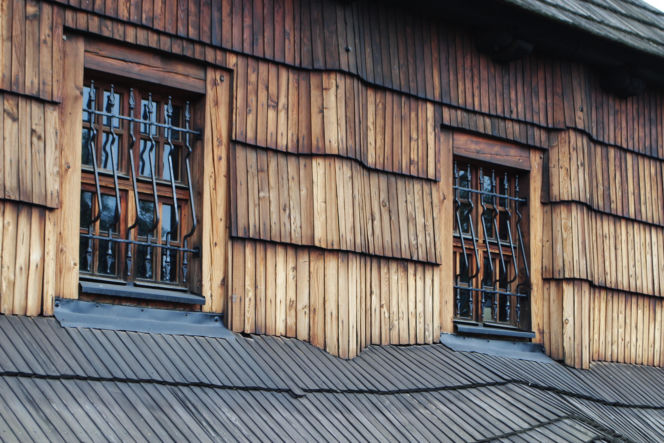 To jedno z najpiękniejszych śląskich miast. Zachwyca nie tylko unikatowym rynkiem, ale też drewnianym kościołem