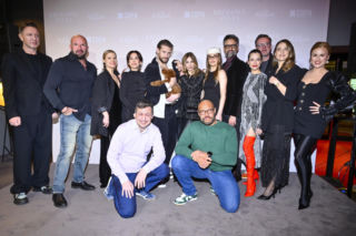 Herbuś w garniaku, Paschalska w lateksie, ale to Fabijański skradł show… pieskiem!