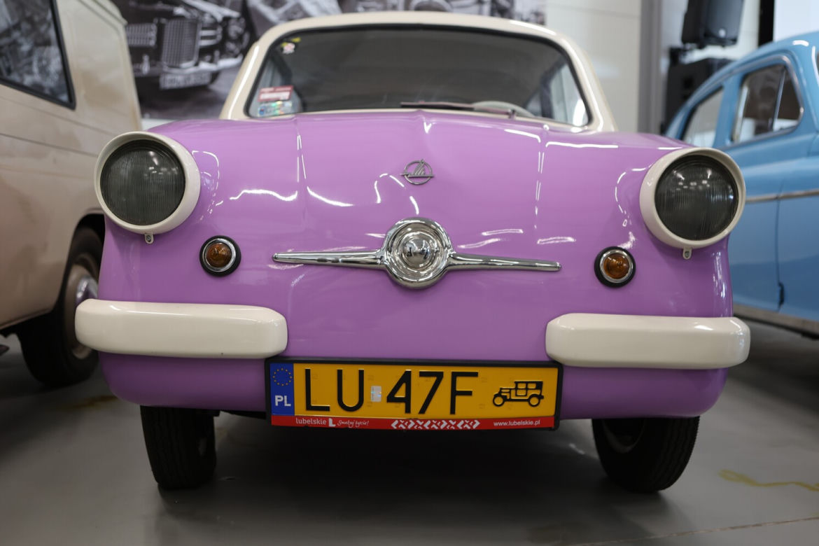 Stała ekspozycja pojazdów zabytkowych – „Jaro Retro Auto Classic Garage” w Lublinie