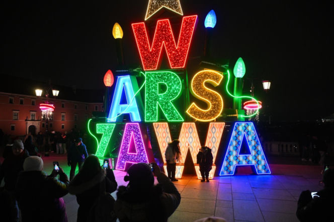 Świąteczna iluminacja 2025/2026 w Warszawie