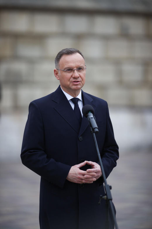 Prezydent Duda i Marta Kaczyńska oddali hołd parze prezydenckiej na Wawelu