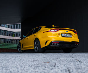 Kia Stinger GT 3.3 V6 T-GDI 366 KM 8AT AWD