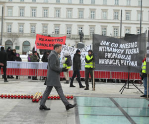 Jarosław Kaczyński na obchodach miesięcznicy smoleńskiej