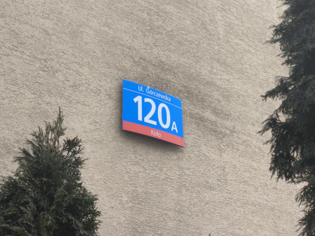 Prywatna firma przejęła osiedle w Warszawie. Teraz chce od mieszkańców milionów. „To nie my zawiniliśmy!”