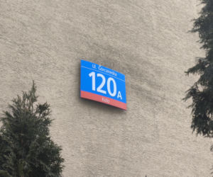 Prywatna firma przejęła osiedle w Warszawie. Teraz chce od mieszkańców milionów. „To nie my zawiniliśmy!”