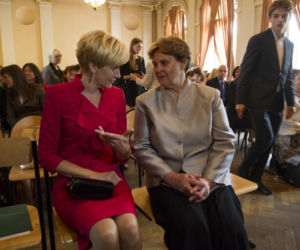  Pierwsza dama zaczyna 5 lat wakacji