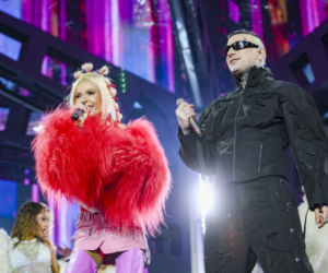 Doda nie zaśpiewa ze Smolastym ich wielkiego hitu. Nie do wiary na kogo postawił muzyk!