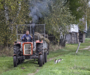 Rolnicy. Podlasie: NOWA GODZINA emisji. Premiera 4. odcinka w Niedzielę Wielkanocną [WIDEO]