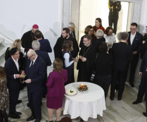 Połamali się opłatkiem w Sejmie