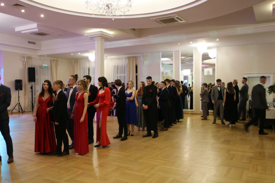 Studniówka Zespółu Szkół Nr 1 im. Ambrożego Towarnickiego