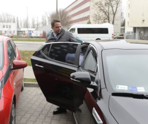 Czym jeździ Rafał Trzaskowski