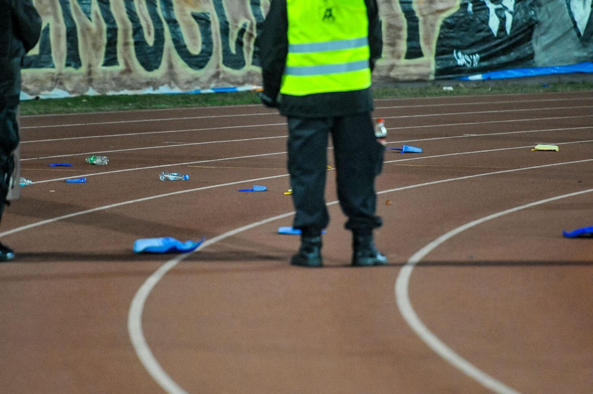 Elana Toruń - Zawisza Bydgoszcz 1:1, zdjęcia kibiców, opraw i piłkarzy ze Stadionu Miejskiego im. Grzegorza Duneckiego