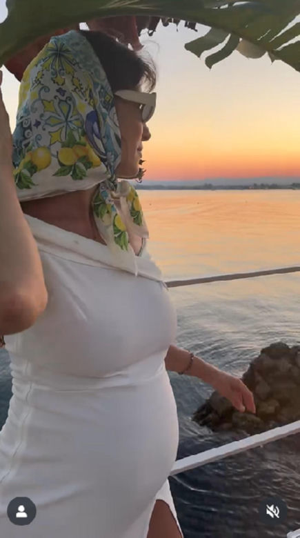 Barwy szczęścia poza planem. Kamila Kamińska (Regina)